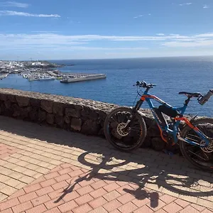 Private With Mountain And Sea Views, La Asomada, Lanzarote Apartamento